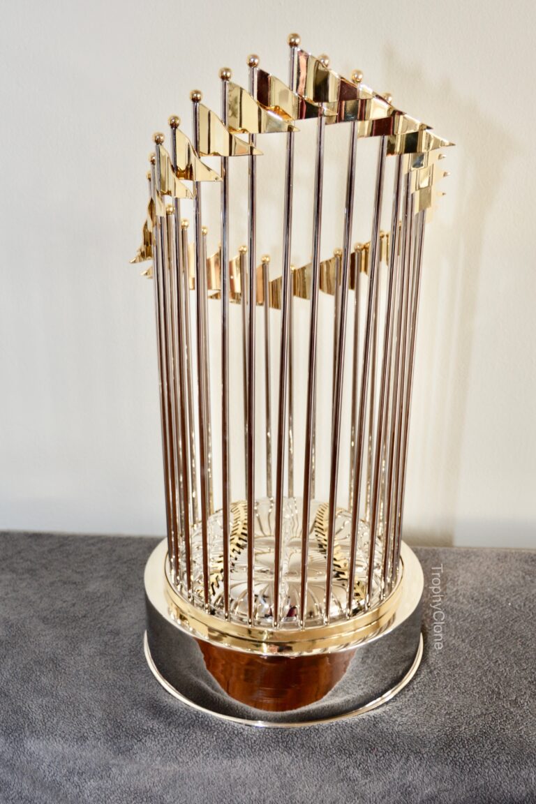 Commissioner’s Trophy (MLB) – TrophyClone